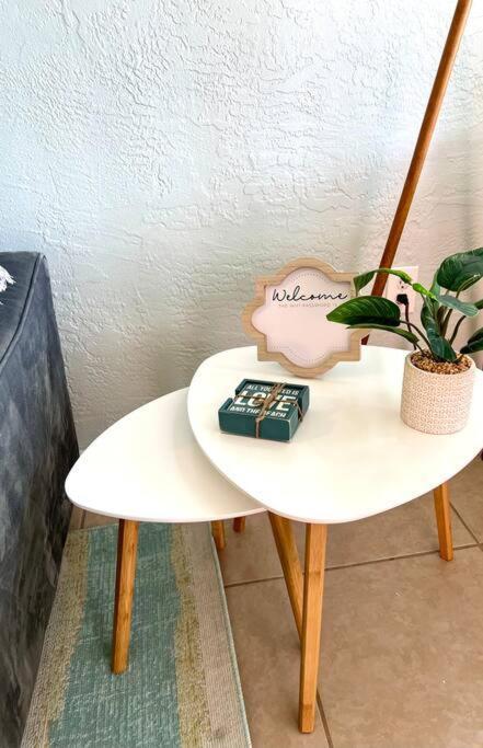 Beach Bungalow In Downtown Cocoa Beachヴィラ エクステリア 写真